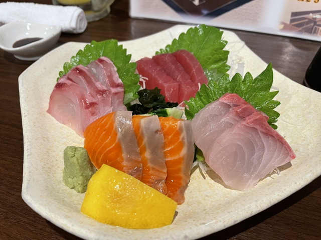 路地裏キッチンよねまる3